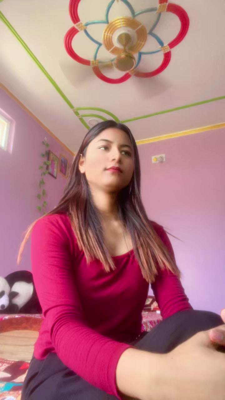 @ms.thakuri👑🦋