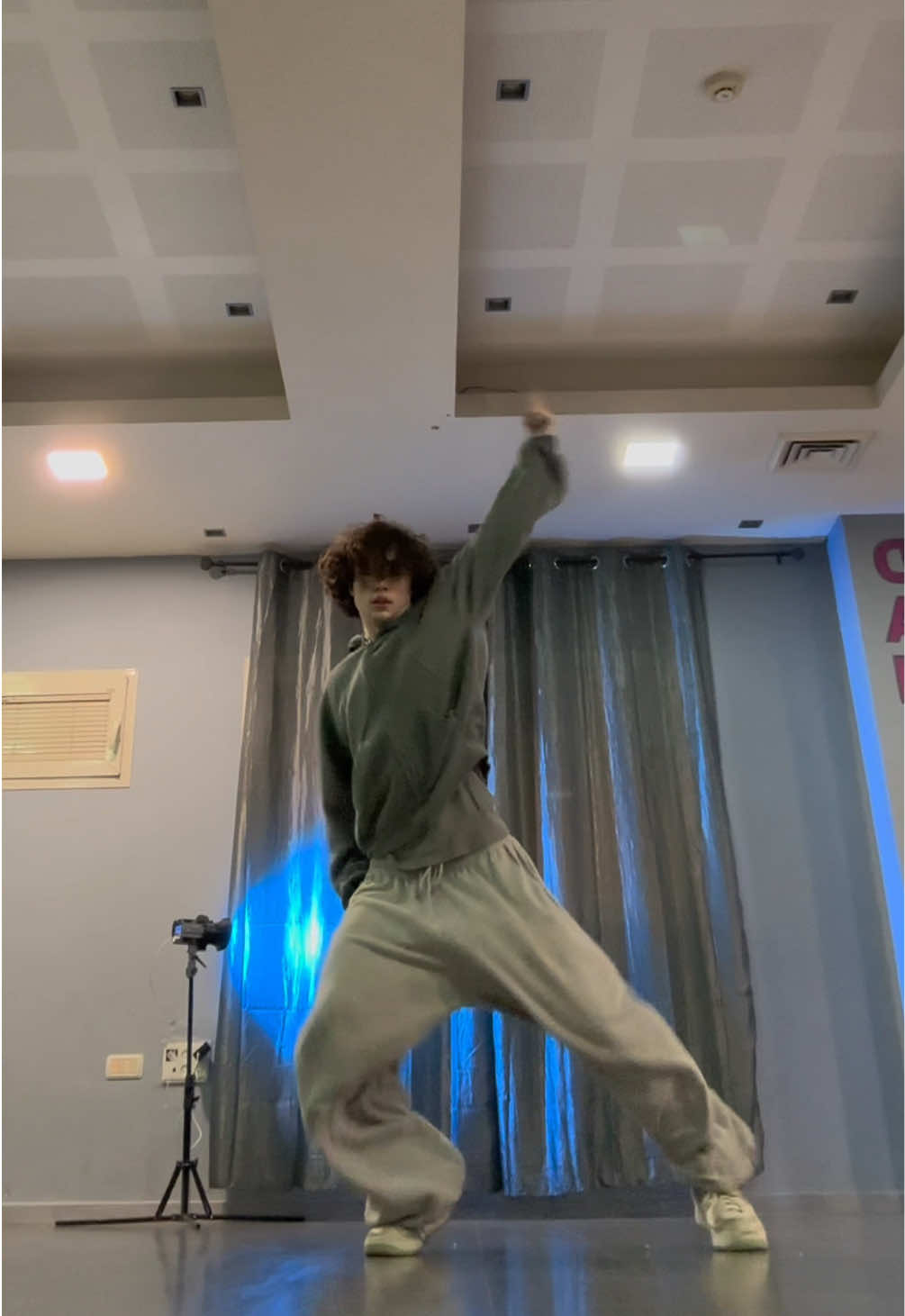 @daniel