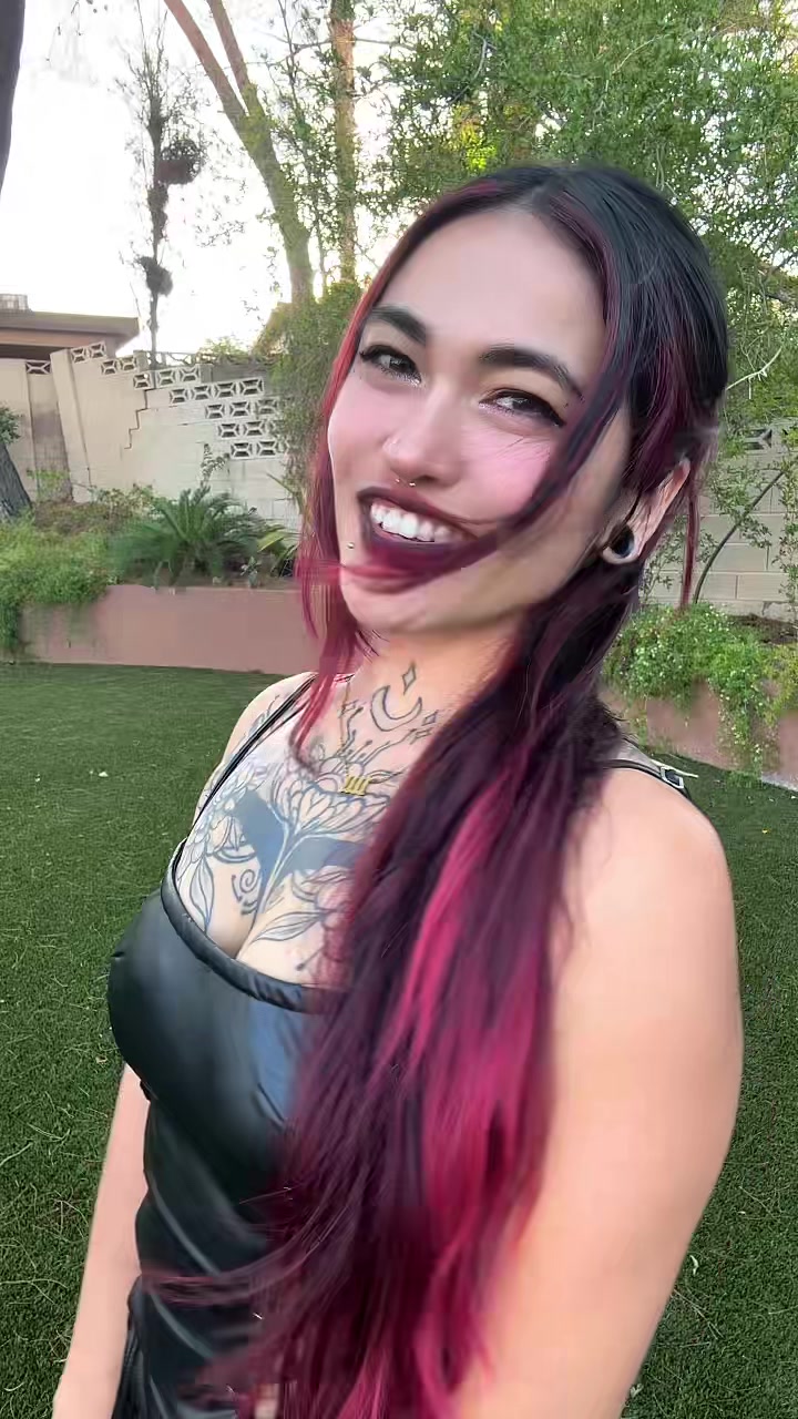 @lilravenfox
