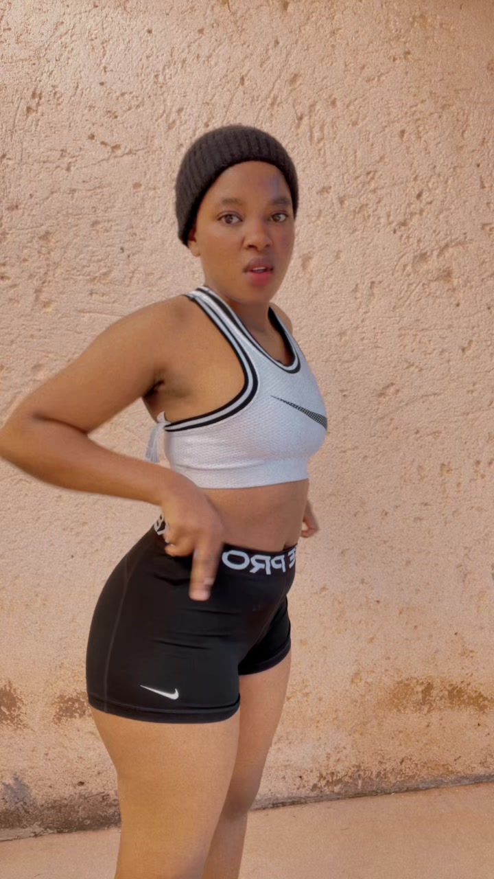 @leratomanamela20