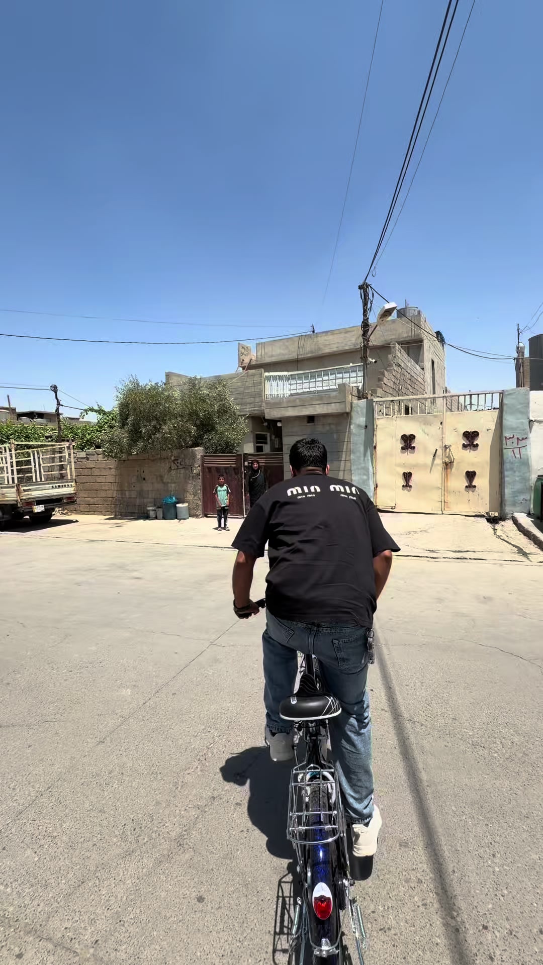@يوميات رائد الحلاق