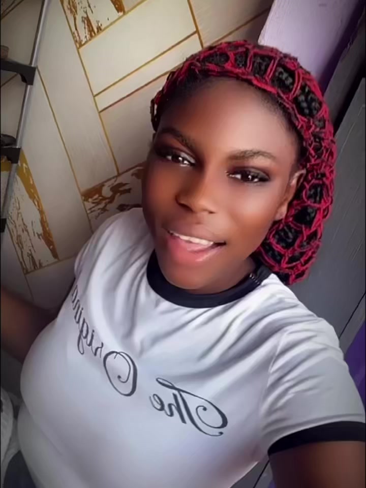 @Cute🥰 devil👿👿