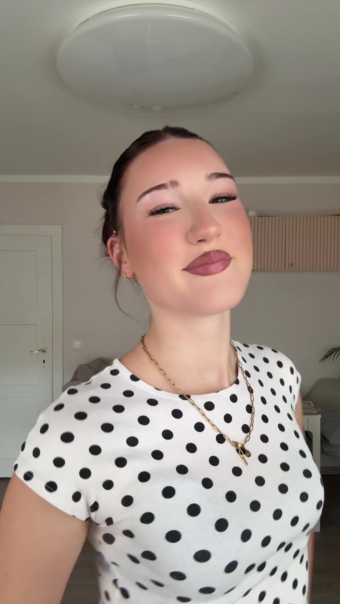 @ᴘʜɪʟɪɴᴇ⋆