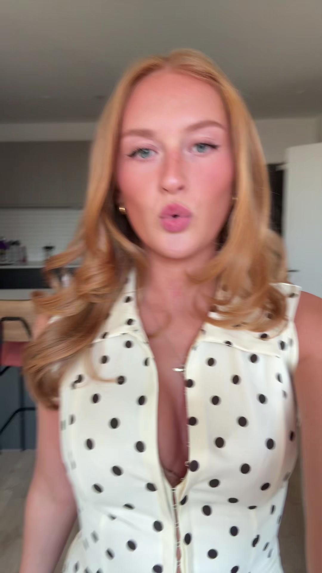 @PoppyWybrow