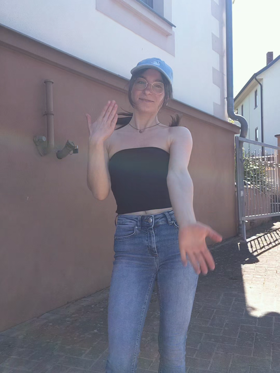 @sarah348_