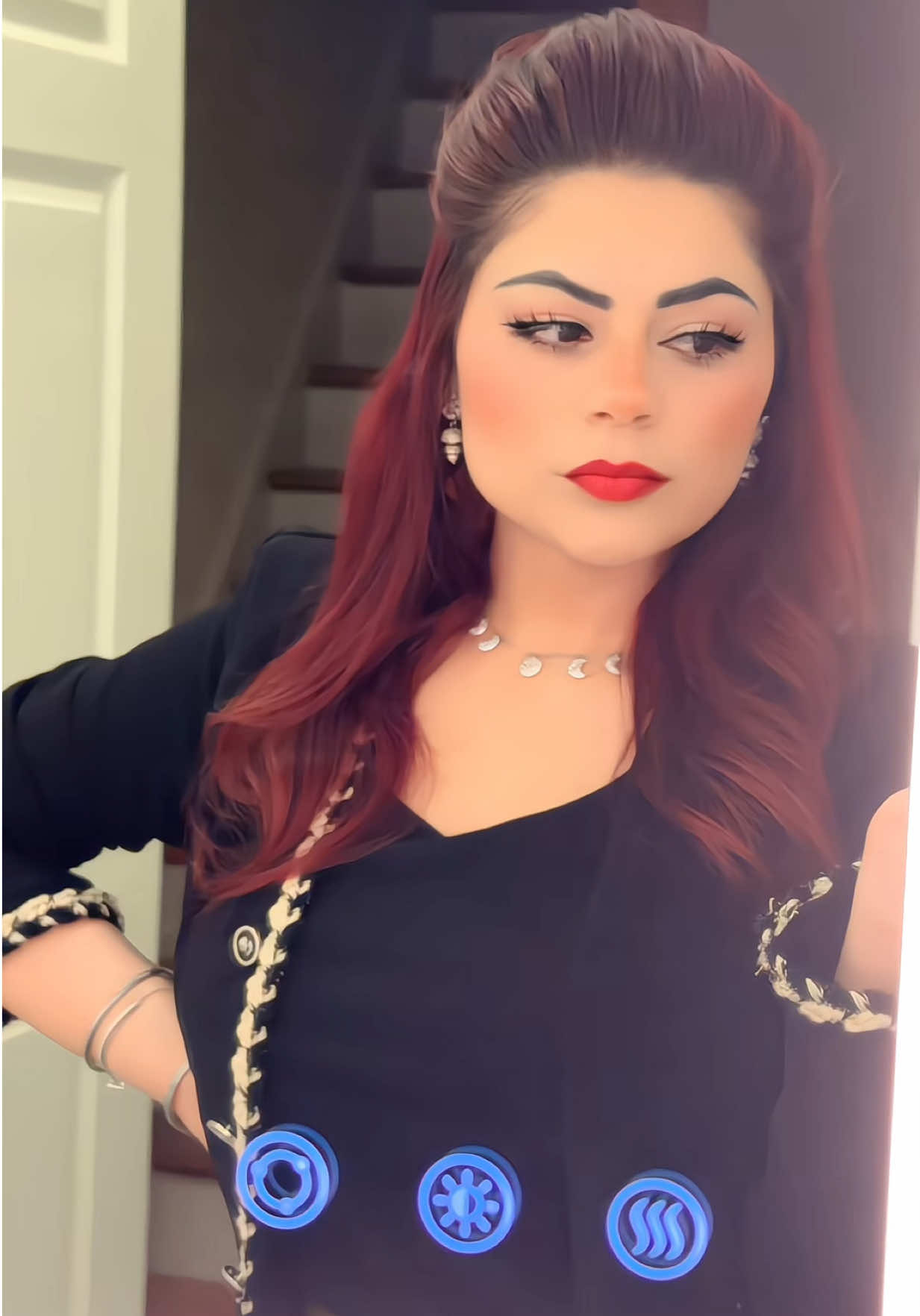 @꧁♛Reshma♛꧂