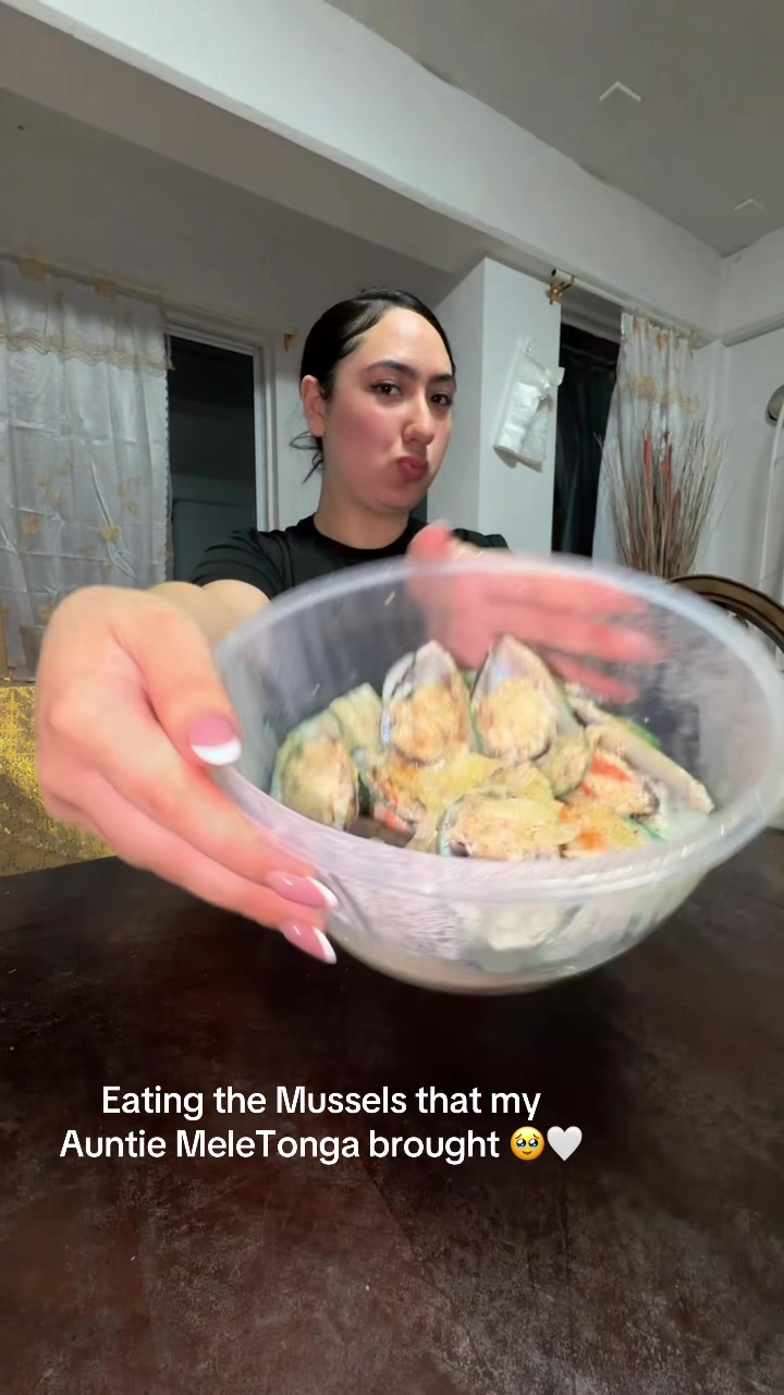 @RosemarieCotter16🇹🇴
