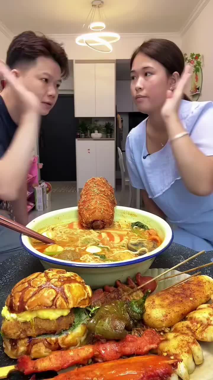 @foodmukbang