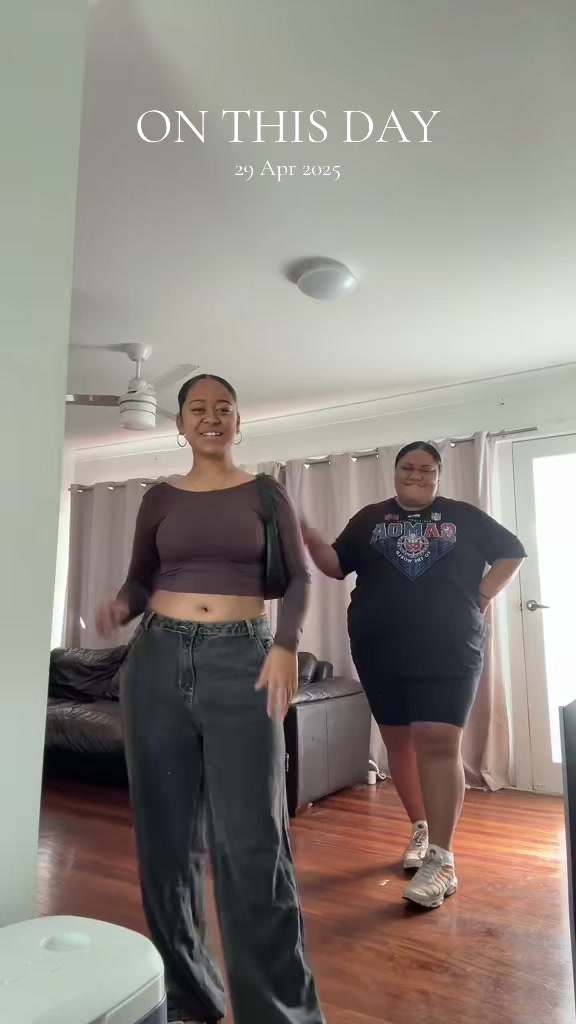 @_niiiva