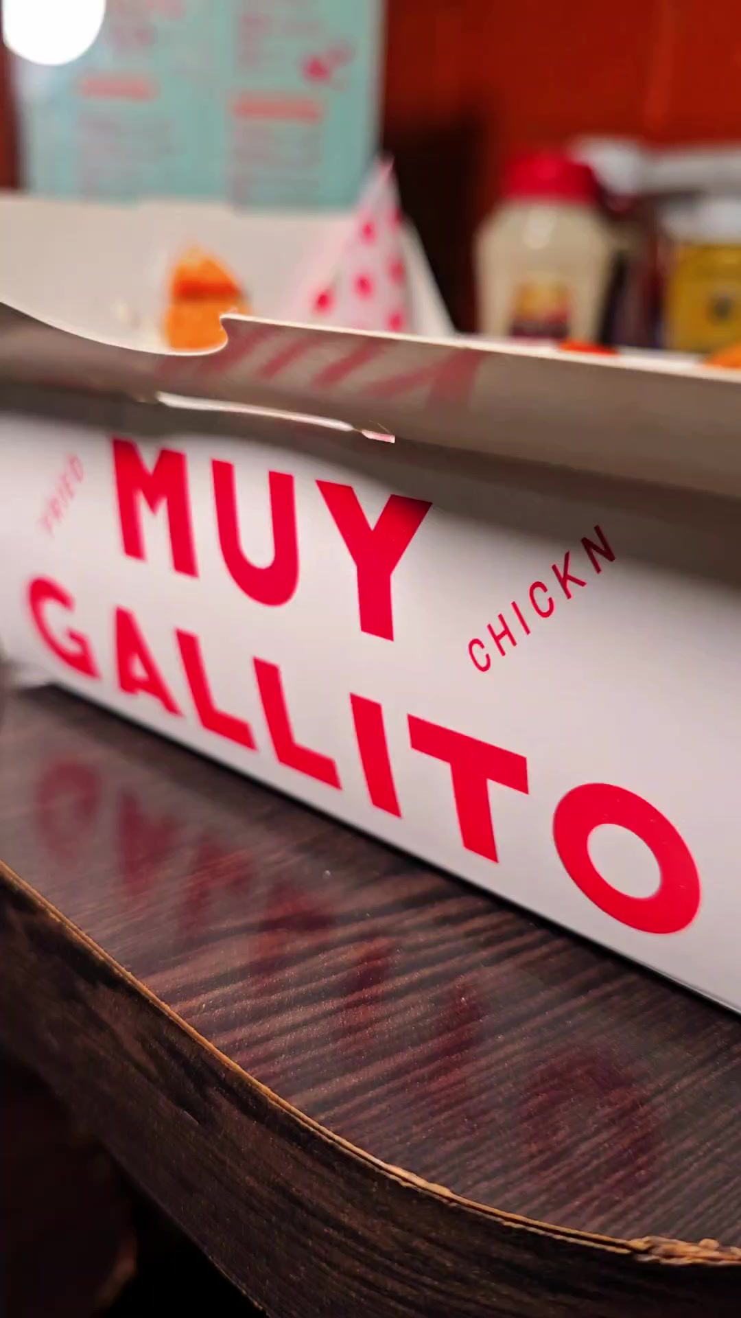 @Muy Gallito