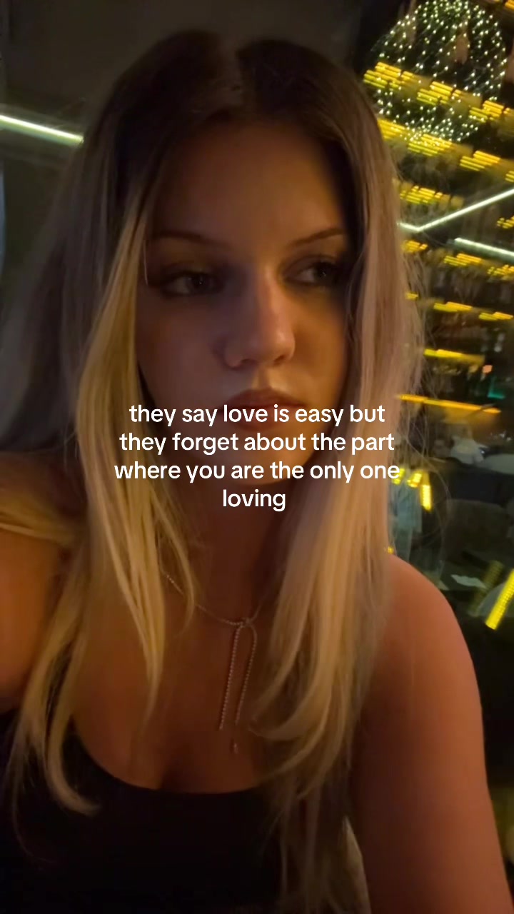 @𝐲𝐨𝐮𝐫 𝐩𝐥𝐚𝐜𝐞 :)