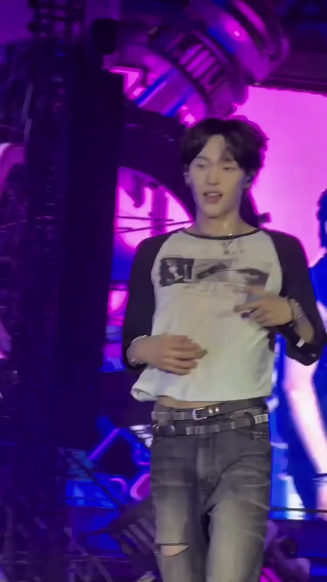 @wonbin smile