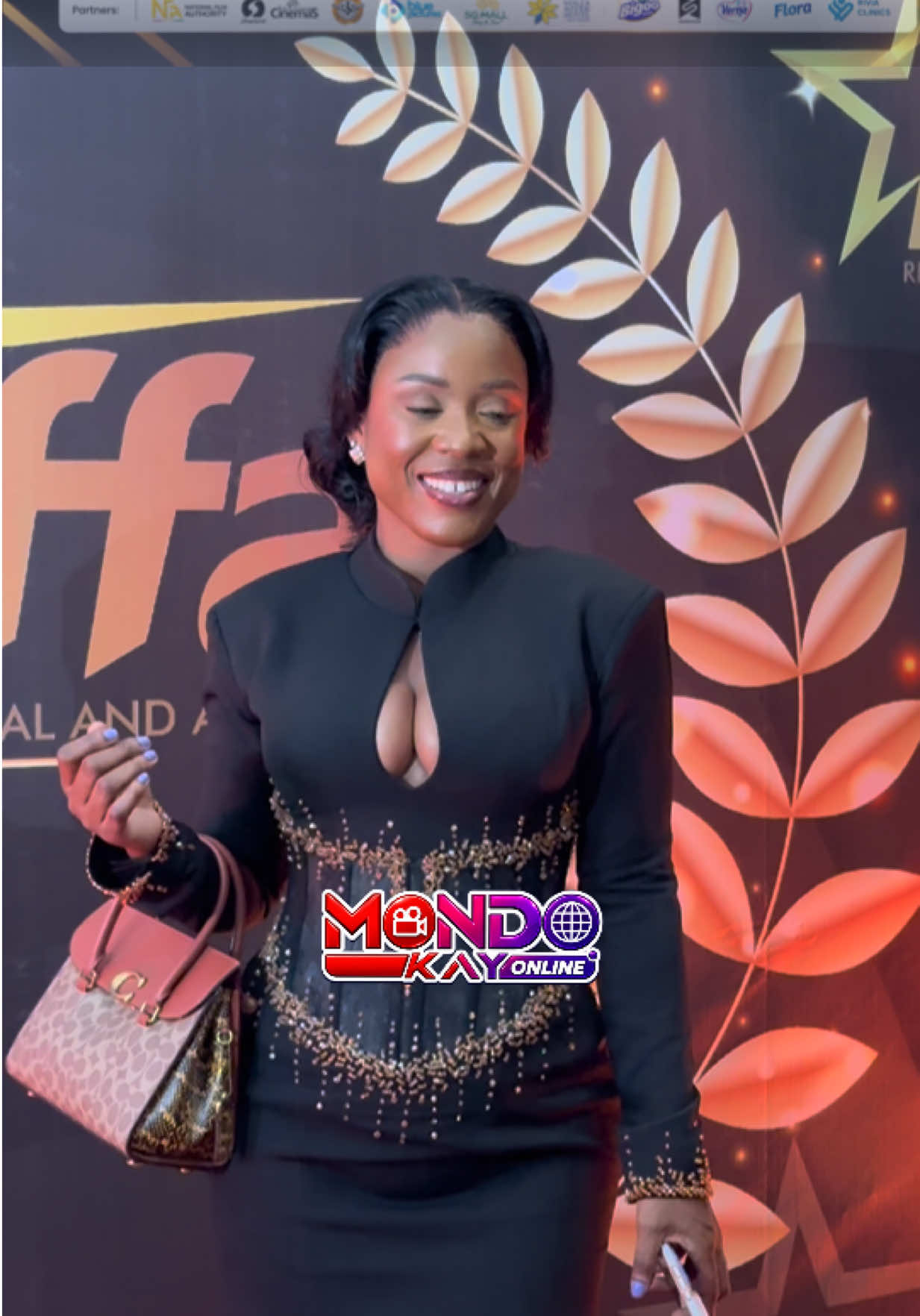 @Mondo Kay Online