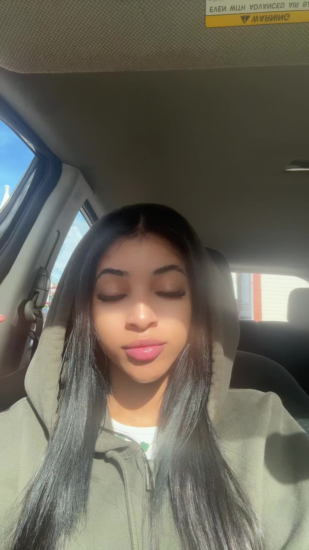 @𝐎𝐍𝐋𝐘 𝐈𝐍𝐃𝐈𝐀 !