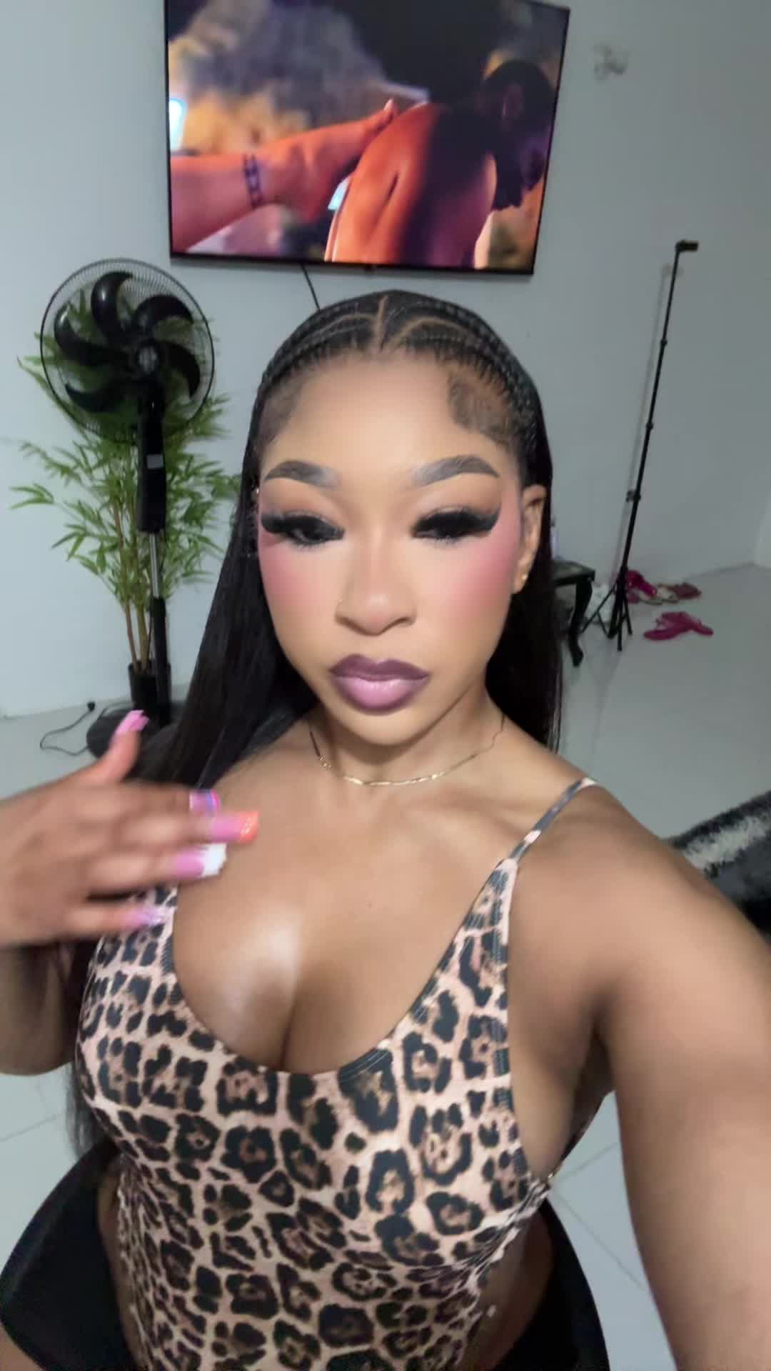 @Chinnaye//content creator