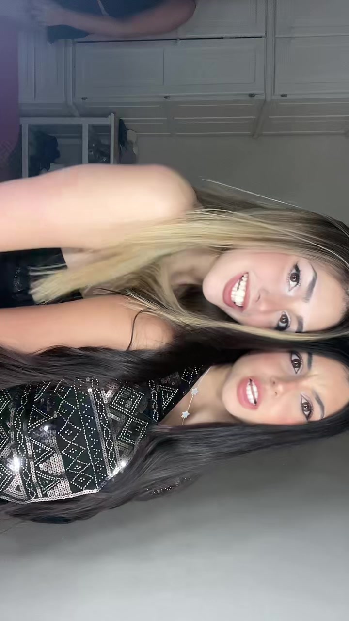 @Abril