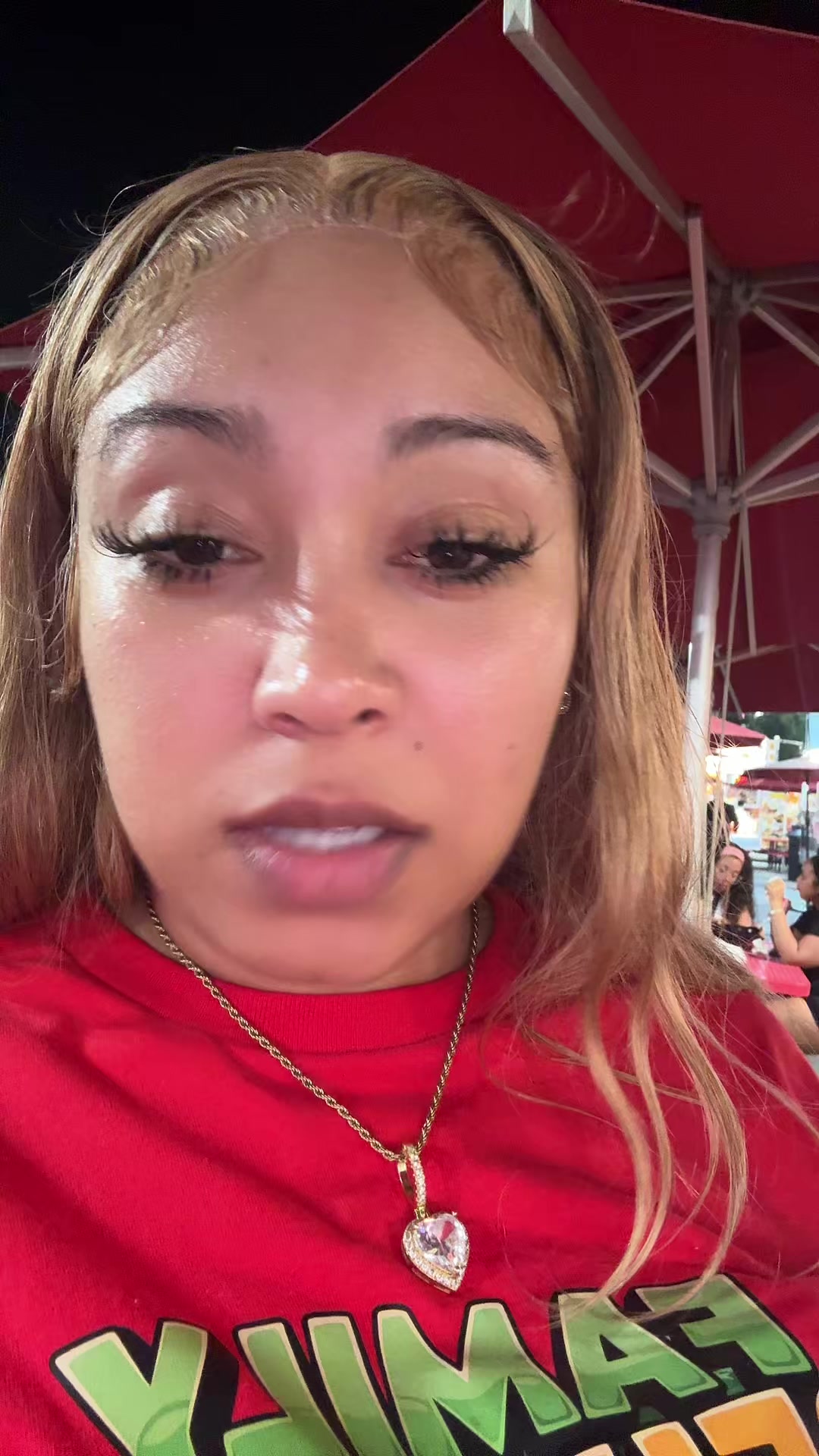 @YourAuntieMoe