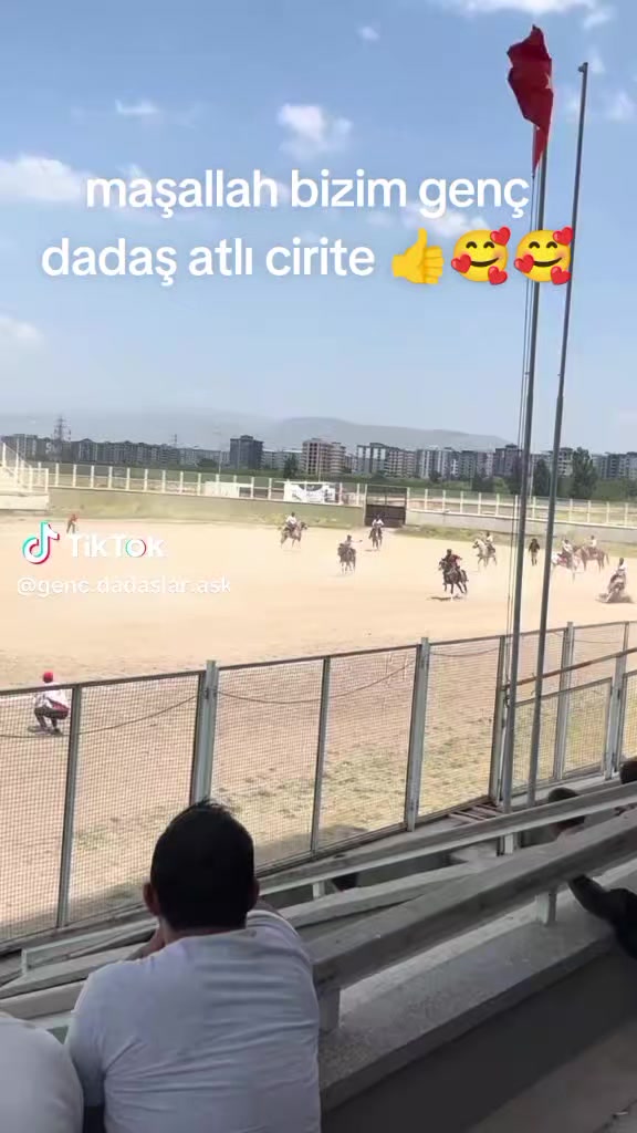@&ccedil;atlı şaho