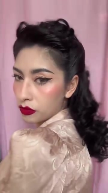@Kat