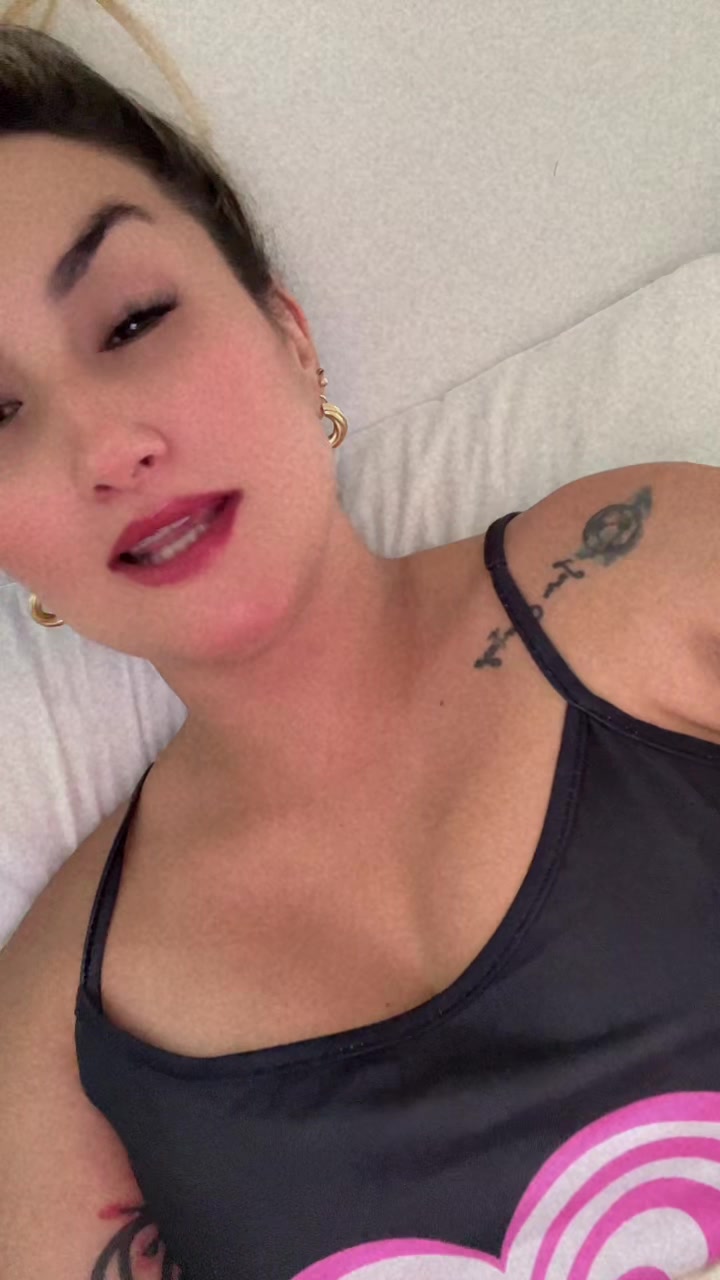 @Fernanda🖤