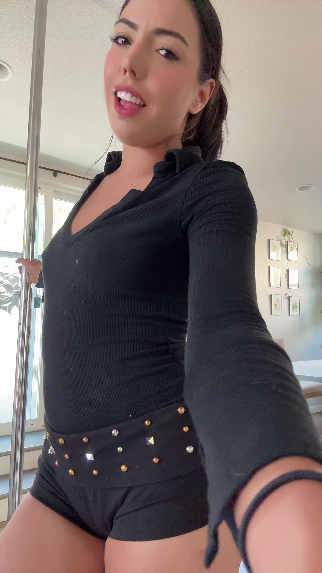 @rachelriversx_