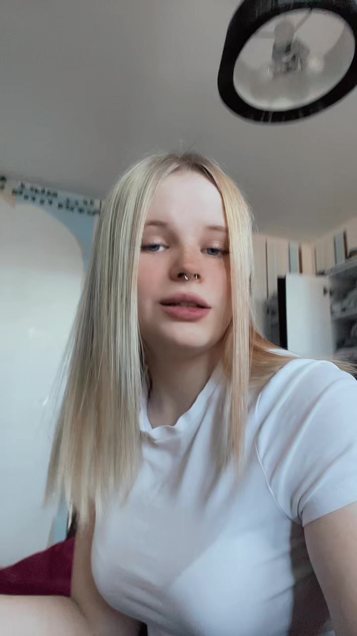 @Лисеночек<3