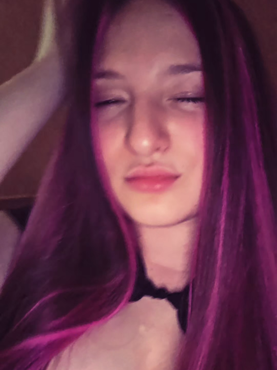 @лерабоб