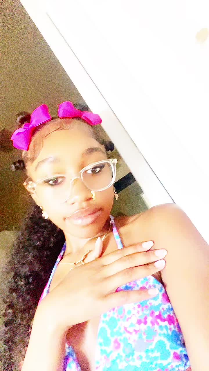@letsbfrlkay