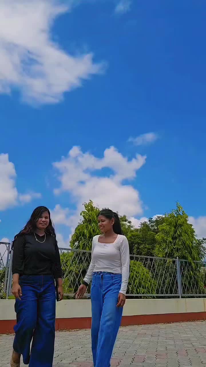 @MOON🌔