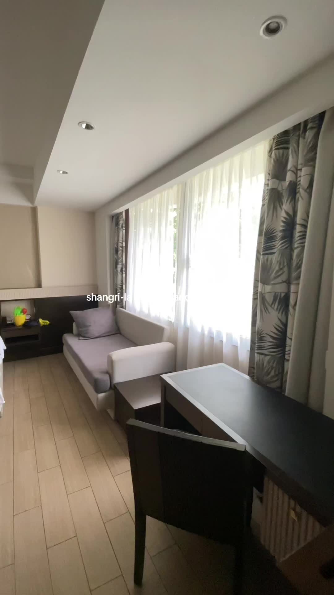 @Aindyna