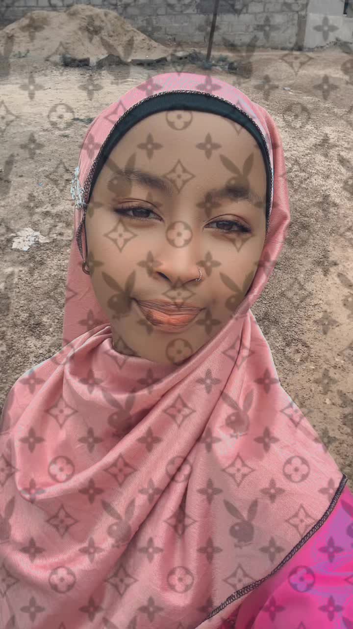 @M&auml;r&iuml;&atilde;m l&atilde; F&auml;m&euml;ũsē