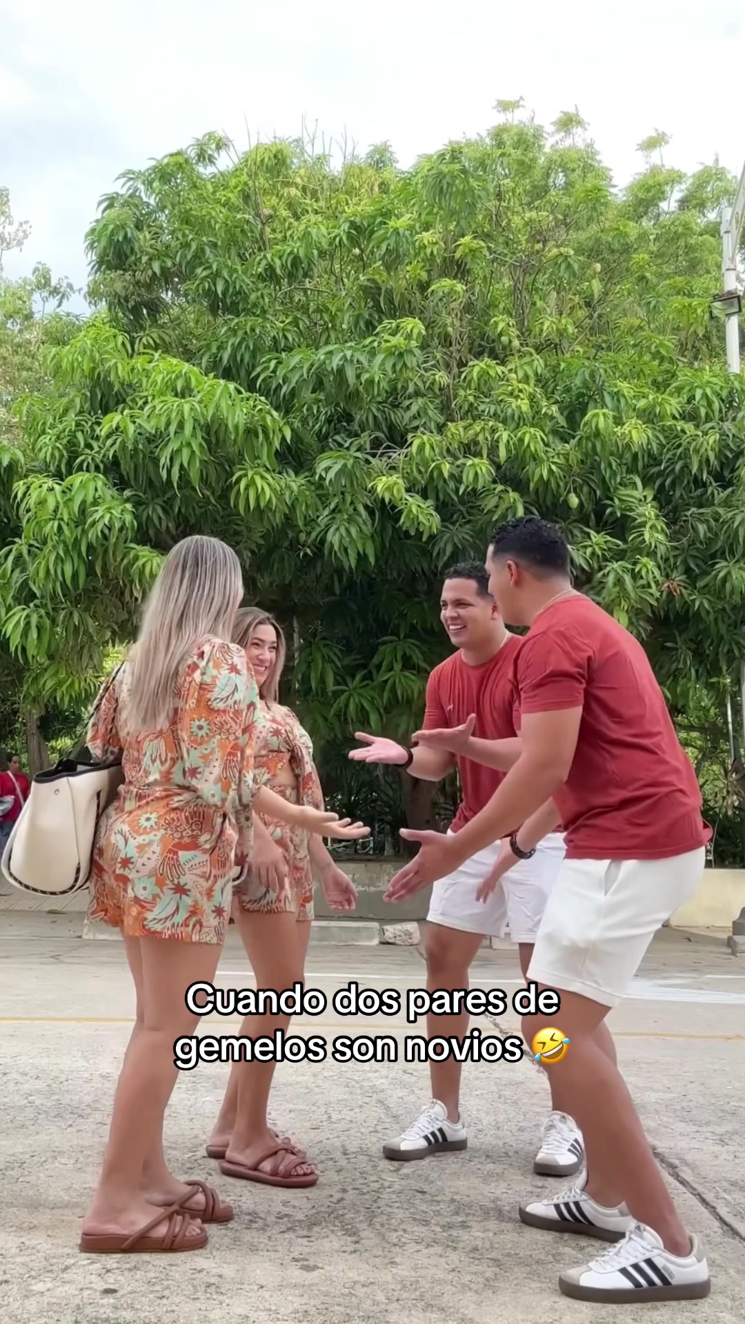 @Gemelos Dangond