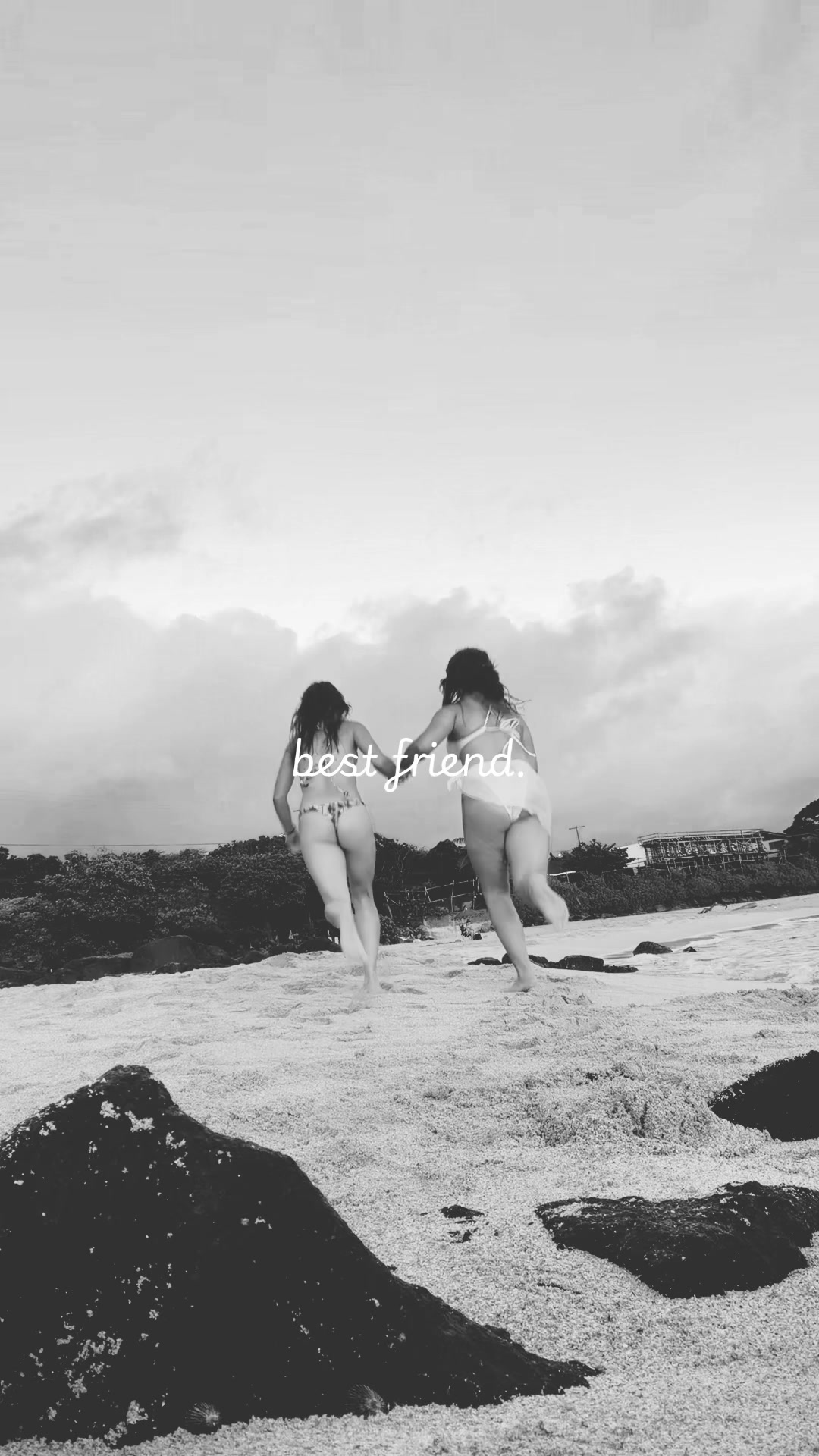 @malia