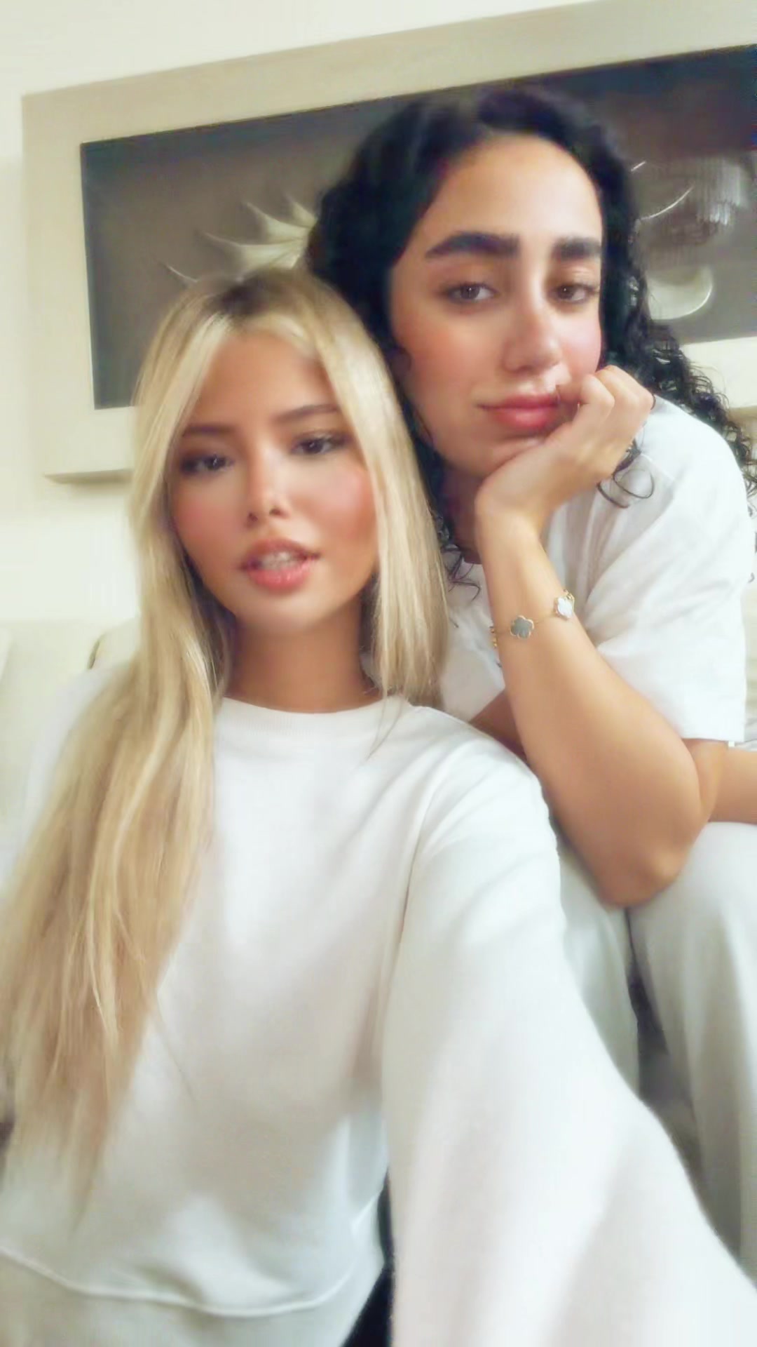 @dina