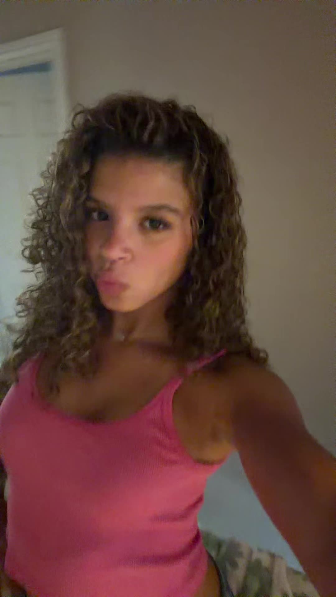 @hennyy