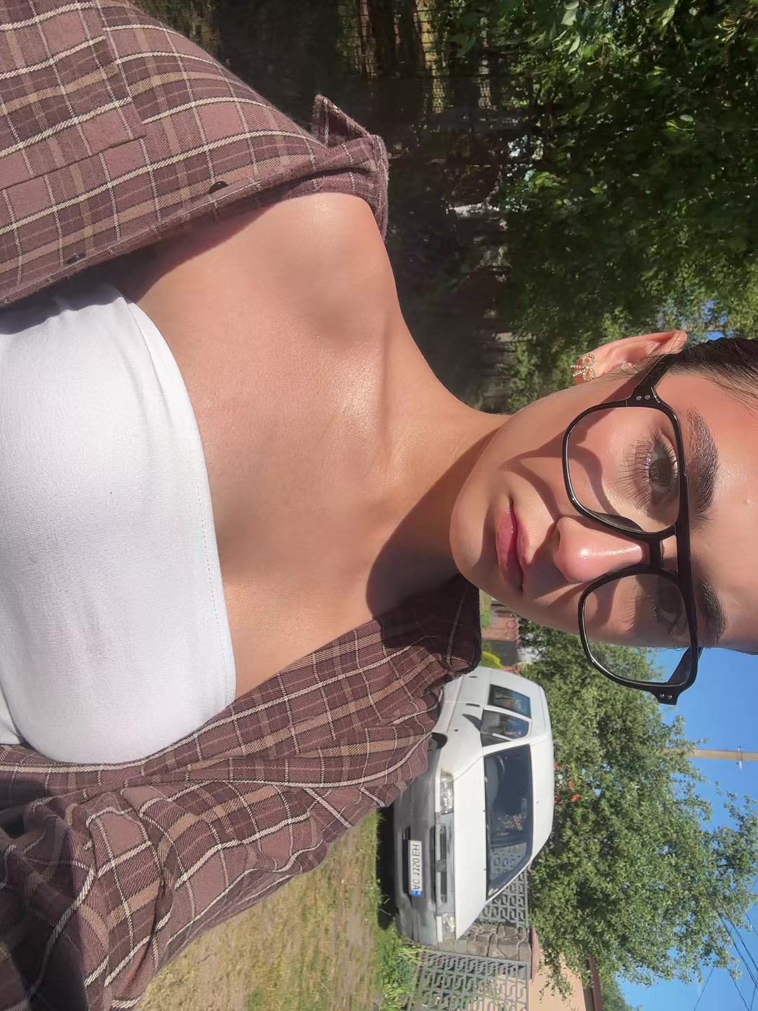 @hi