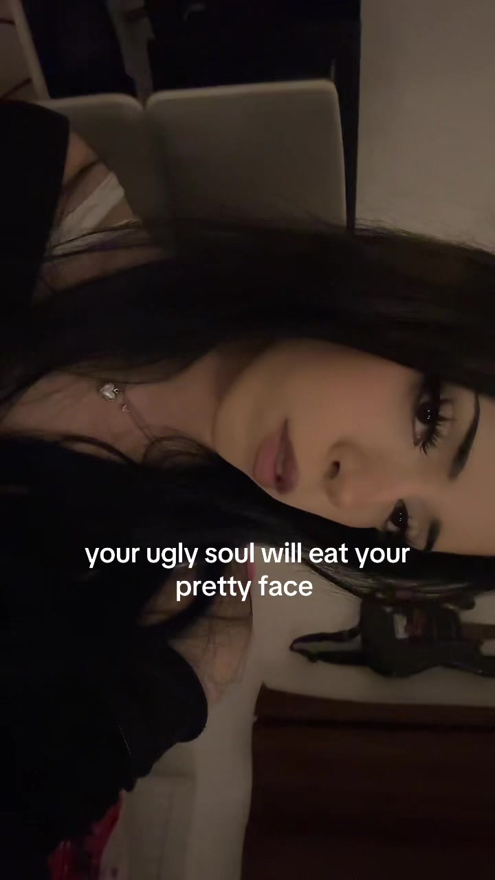 @secret 🧟♀️
