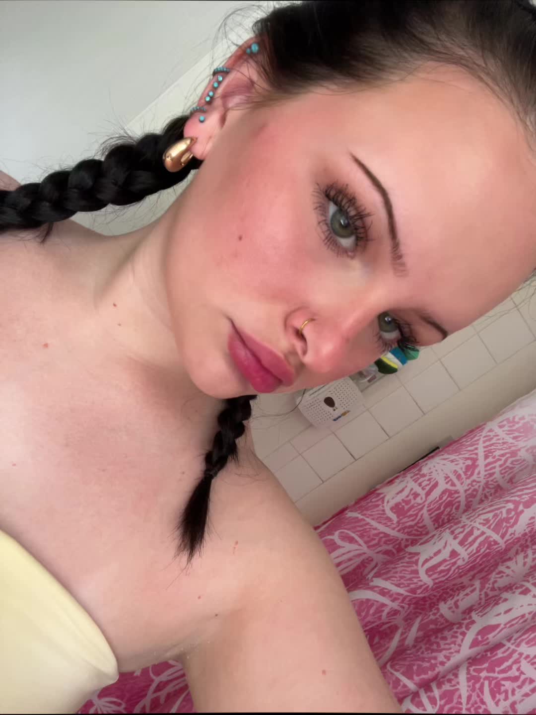 @🪷