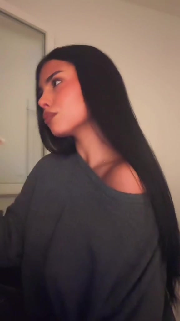 @Lara