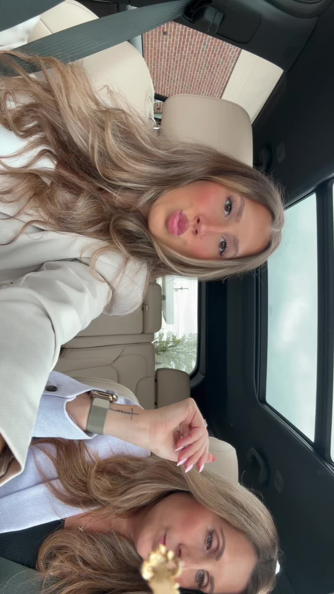 @izabella