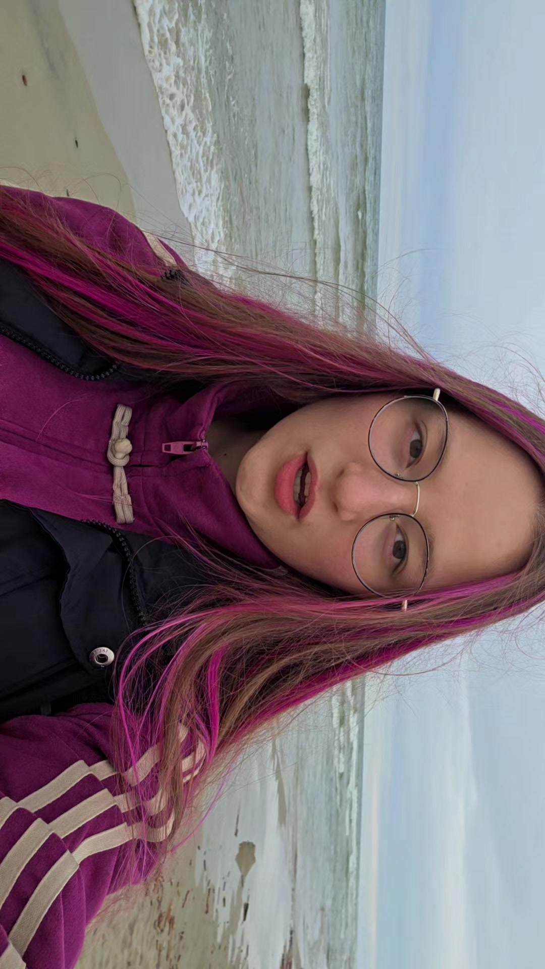 @лерабоб