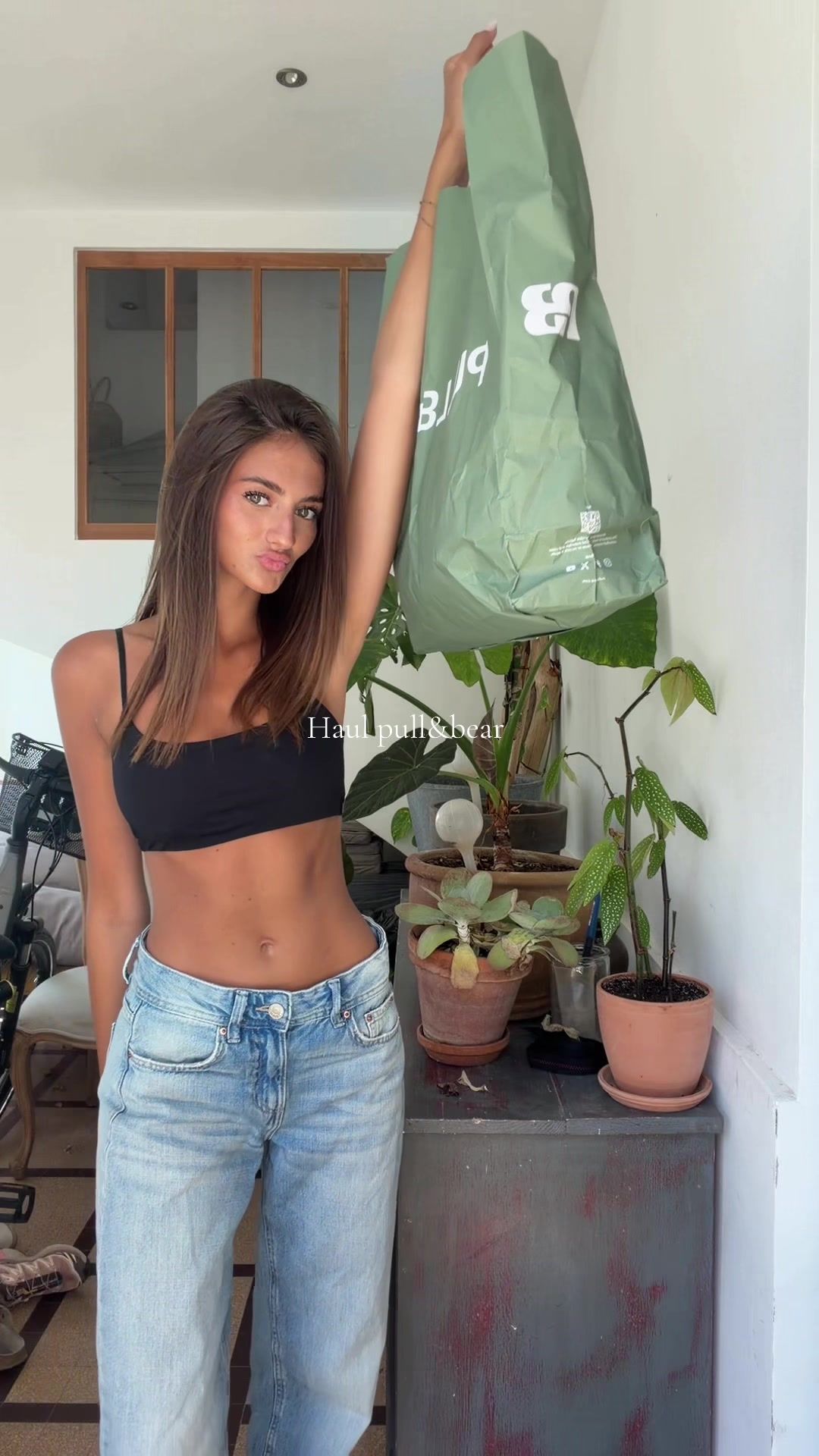 @lili.canovaa