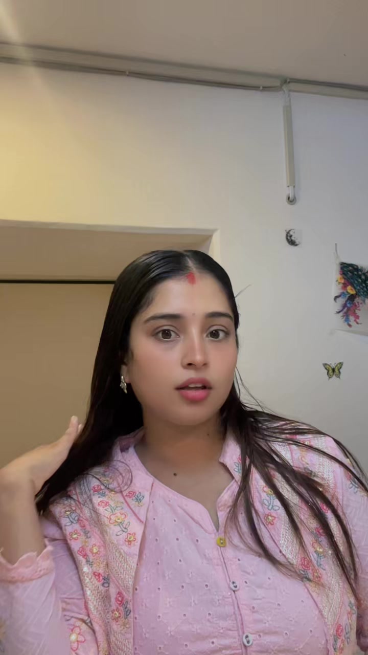 @Rupa🥰❤️
