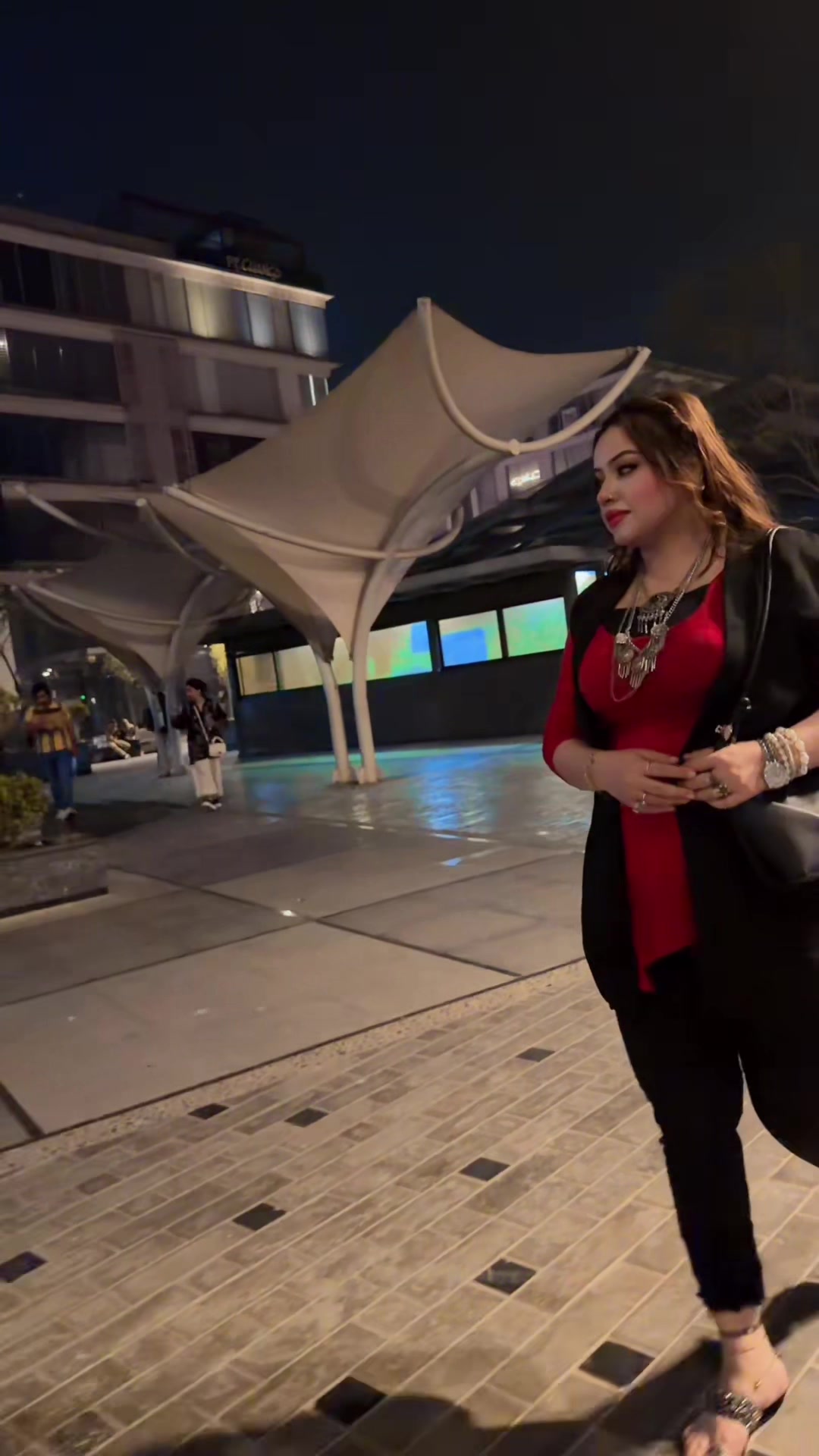 @Iqra Abid