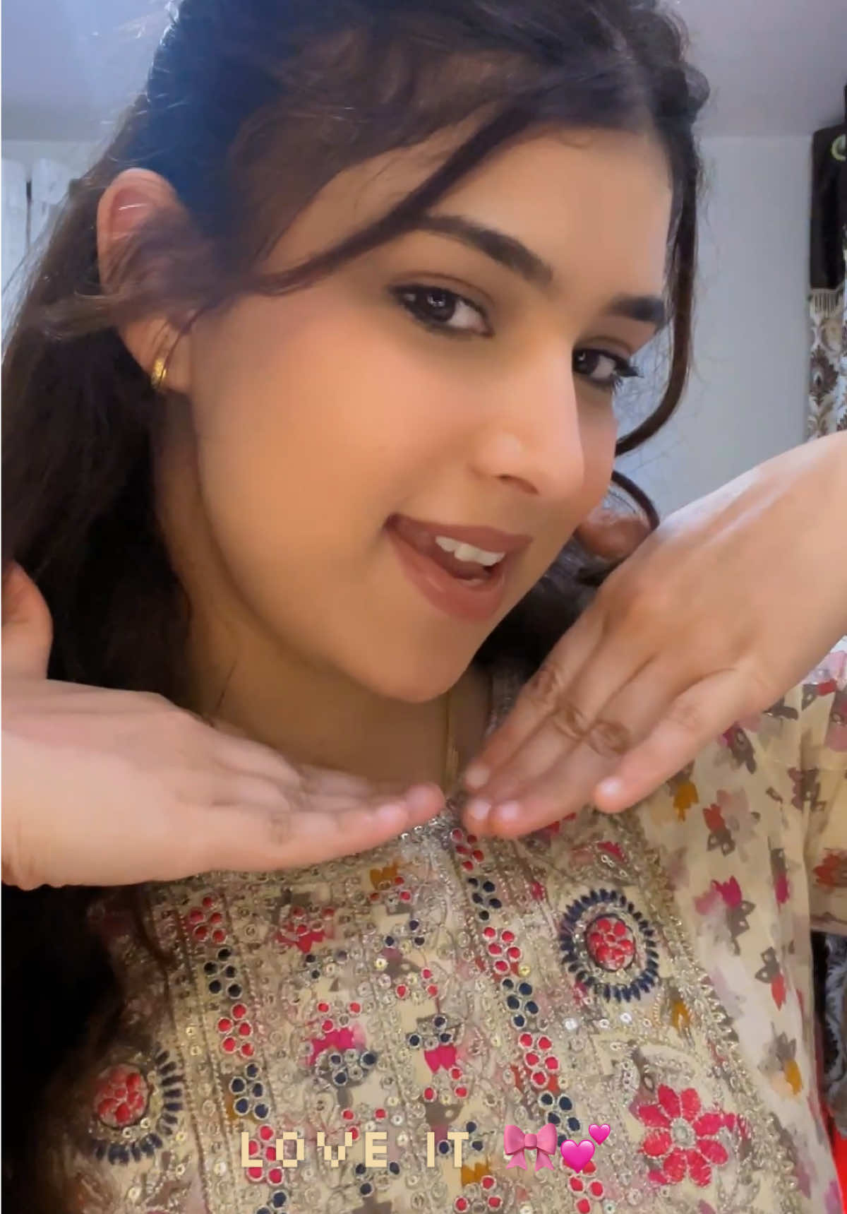 @साक्षी✨🎀