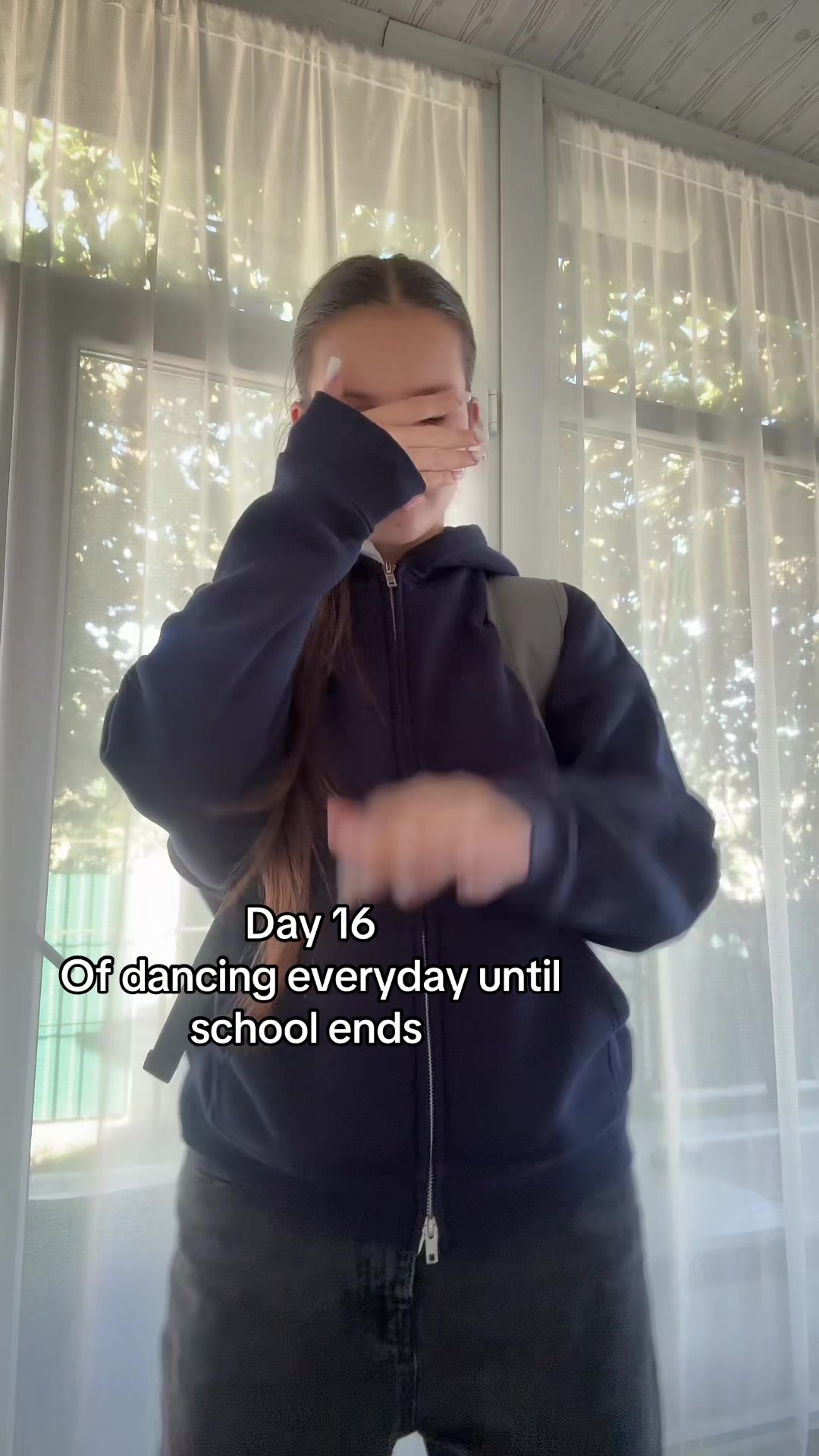 @F|V