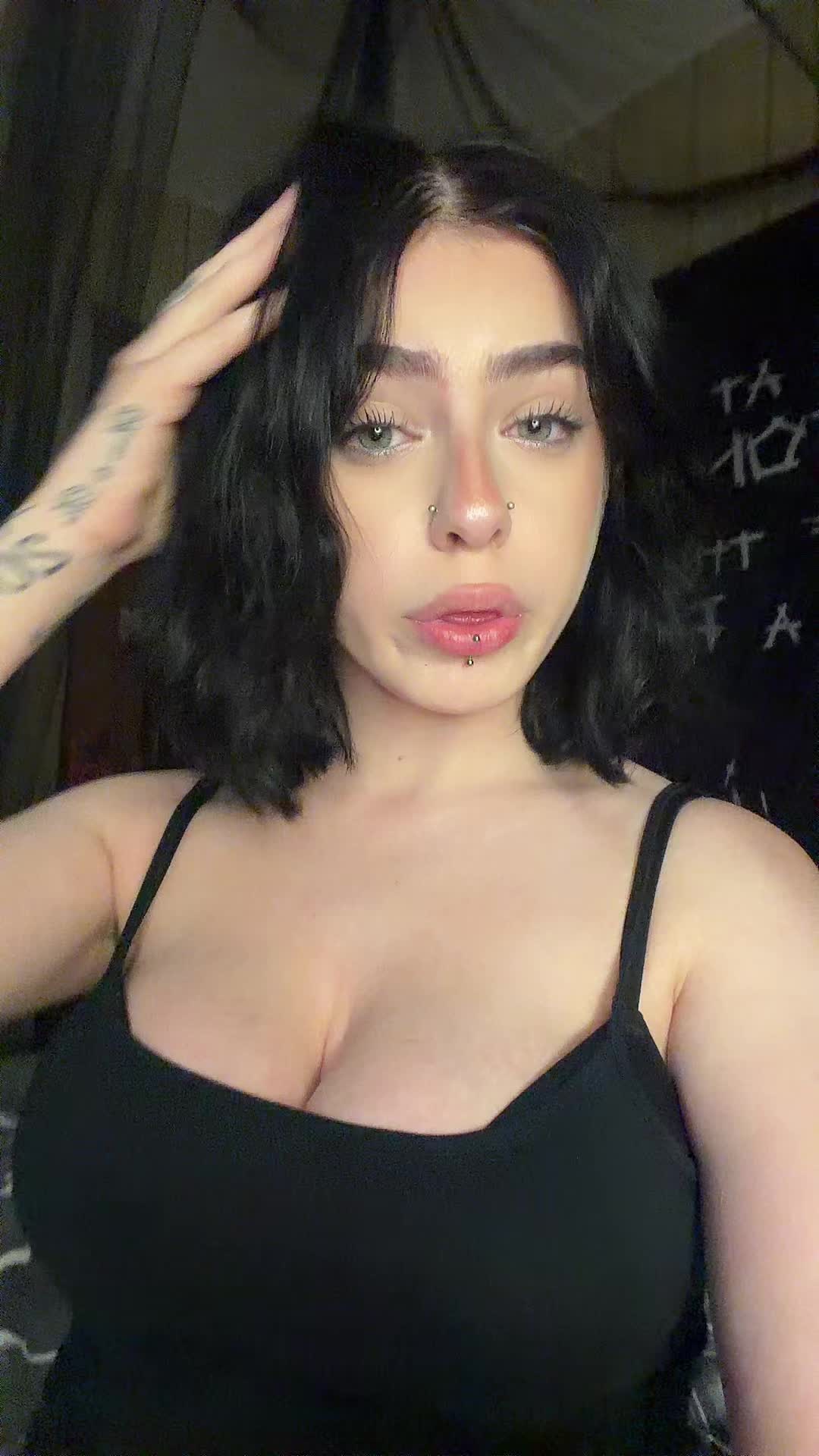 @supersecretaccount001010