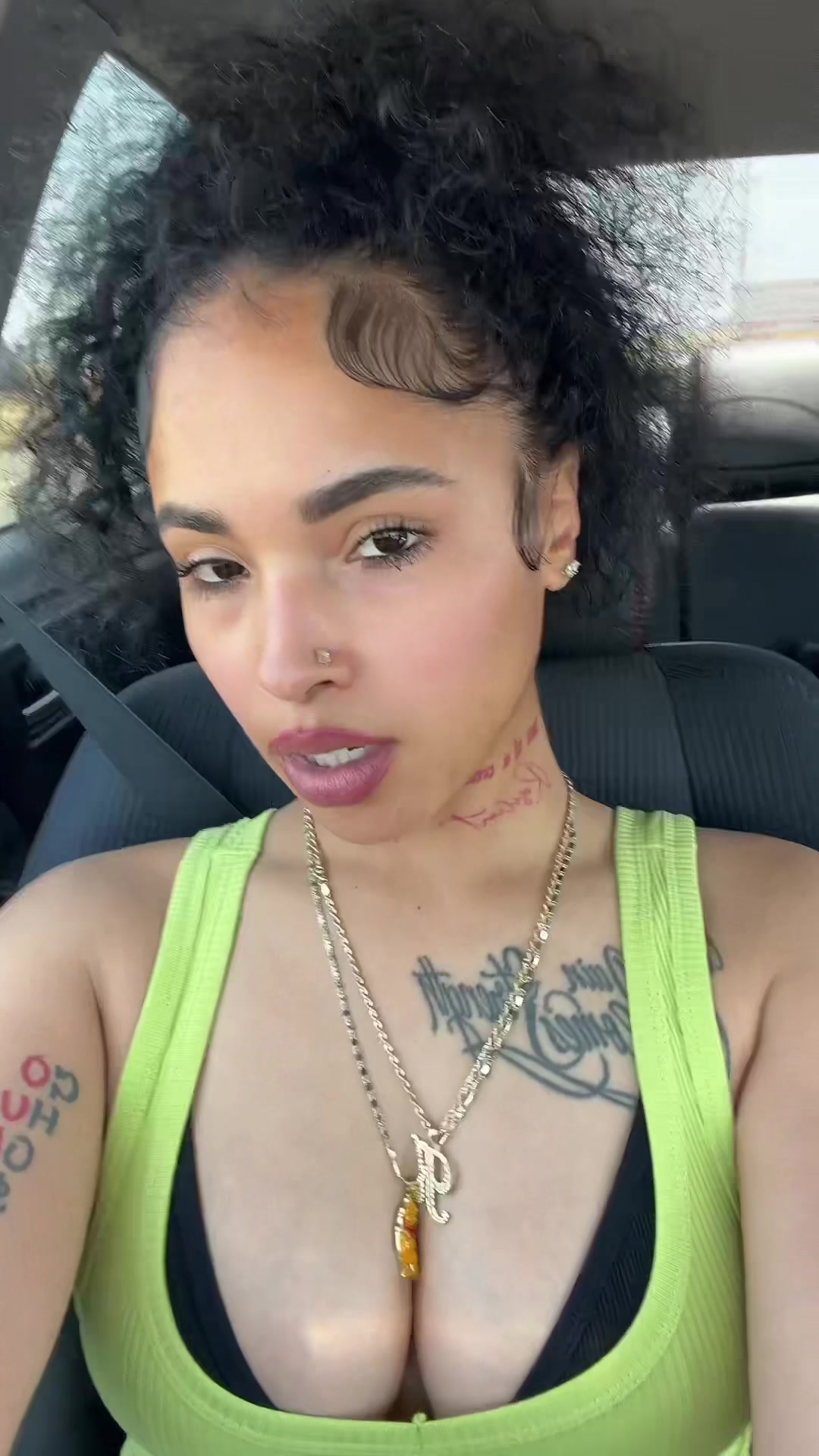 @0fficialkylahshanae