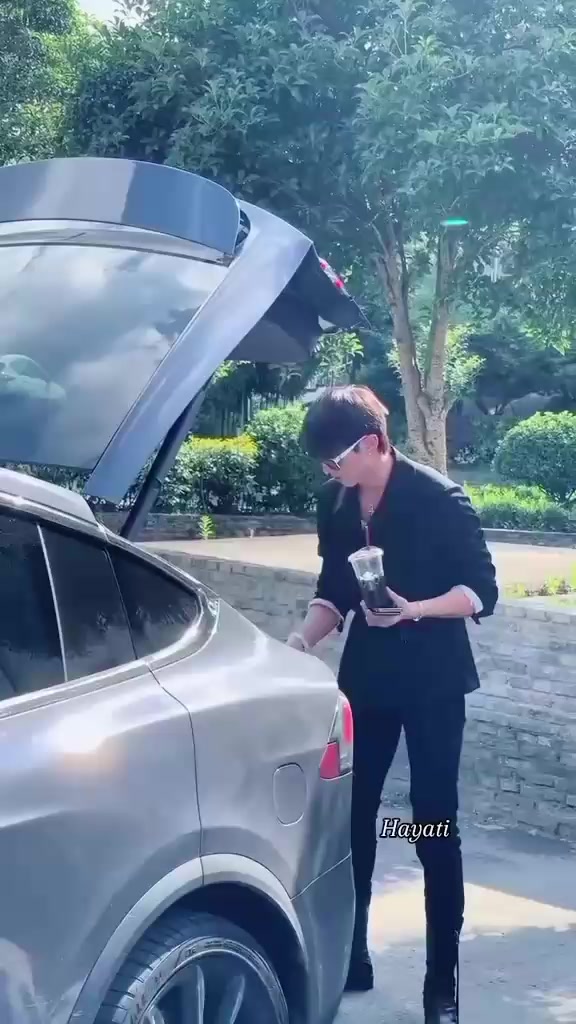 @ʜᴀʏᴀᴛɪxᴜᴢʜɪʙɪɴsᴏʟᴇɪʟ