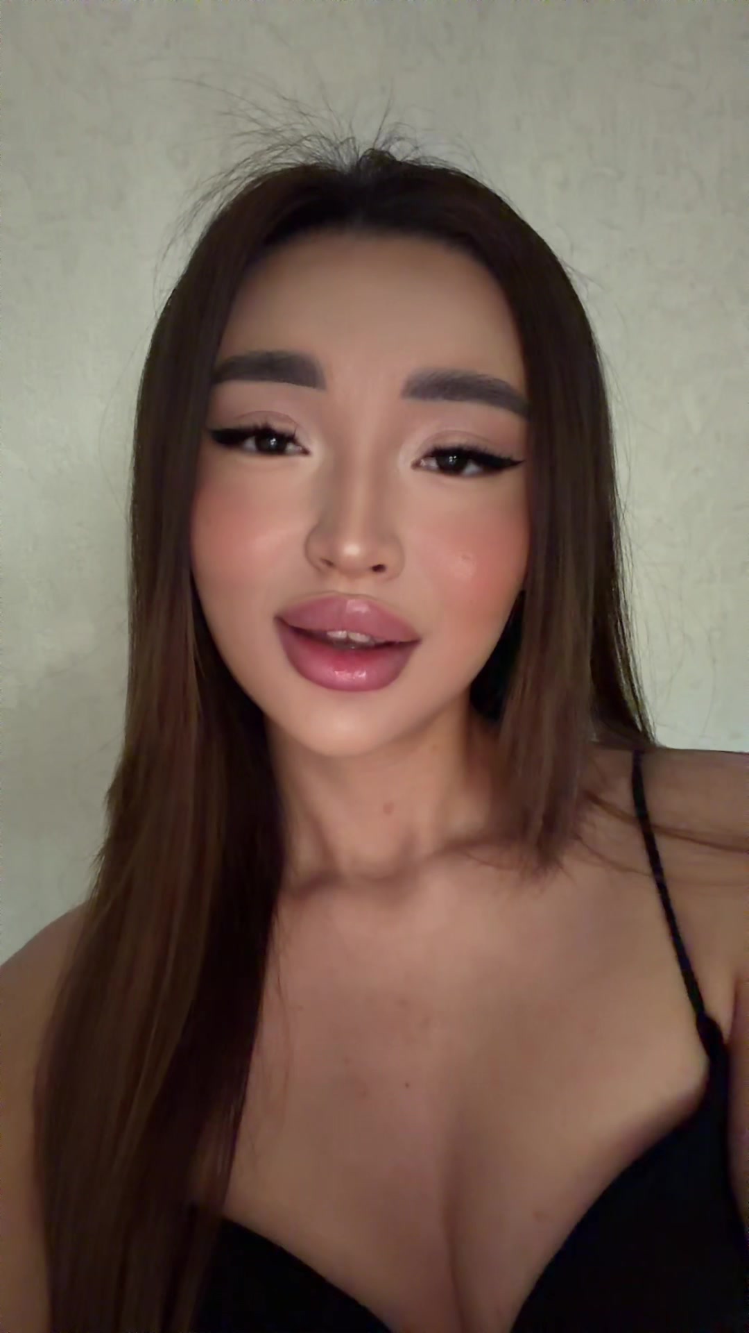 @Ais88.88